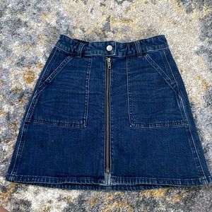Madewell size 24 Denim Skirt